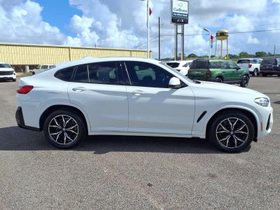 2023 BMW X4 xDrive30i