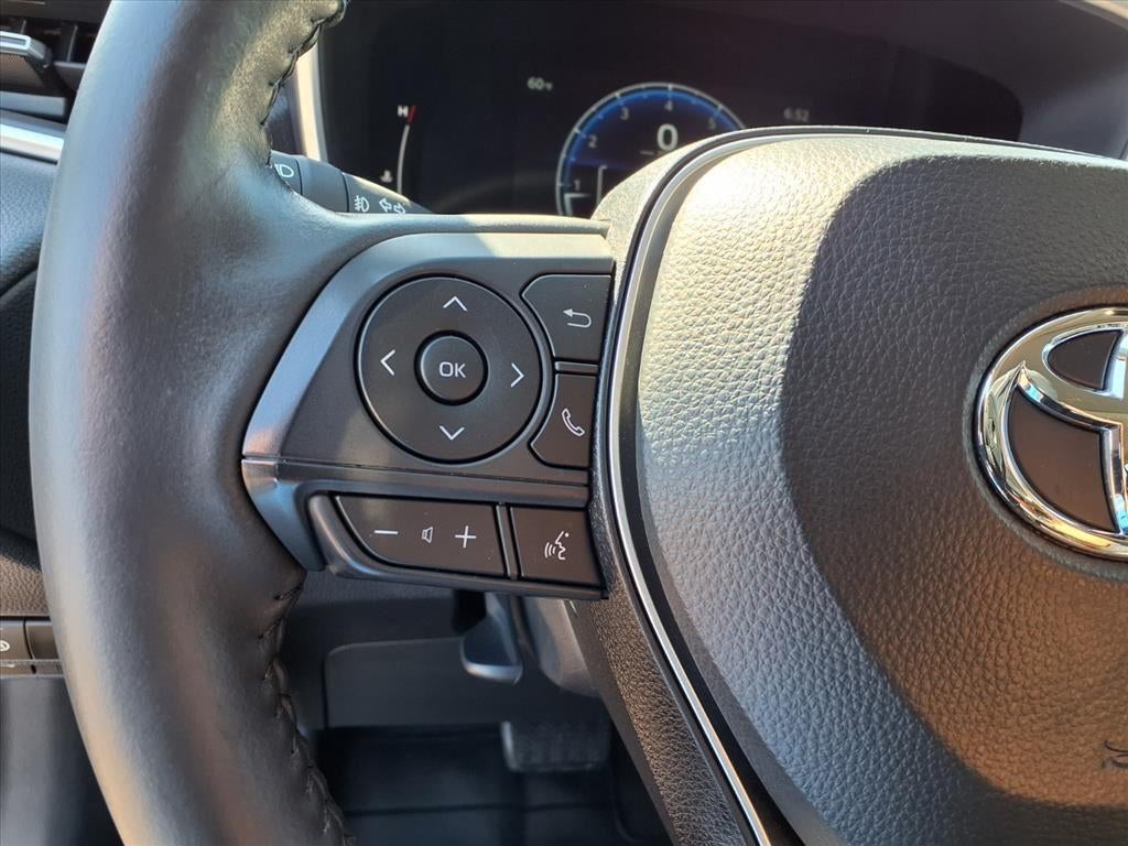 2024 Toyota Corolla Cross XLE