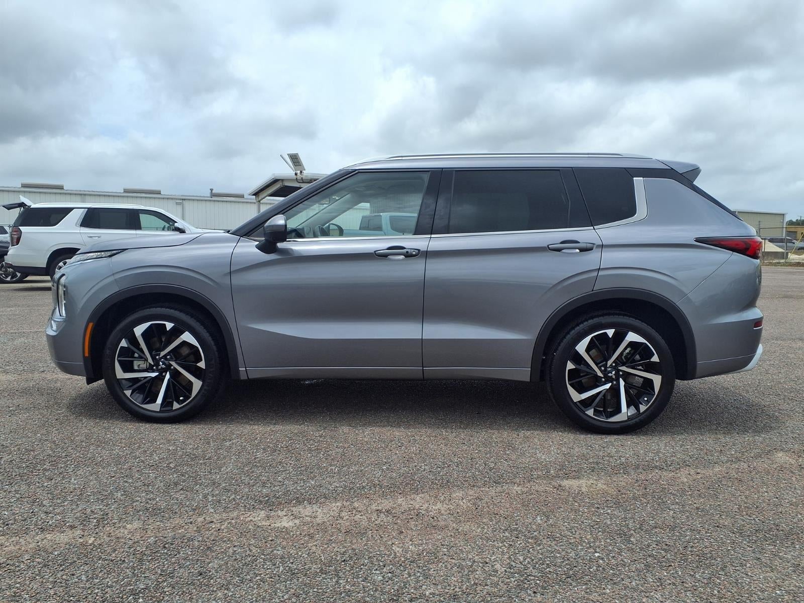 2023 Mitsubishi Outlander SEL 2.5 2WD