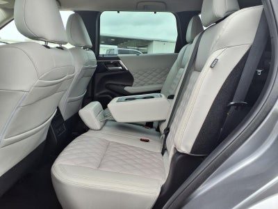 2023 Mitsubishi Outlander SEL 2.5 2WD