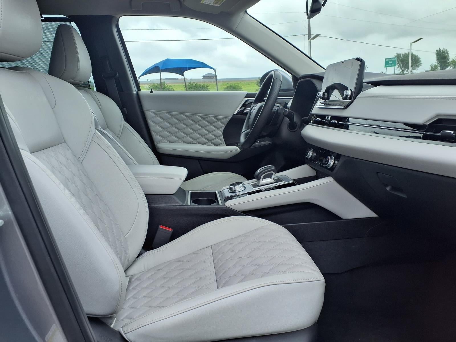 2023 Mitsubishi Outlander SEL 2.5 2WD