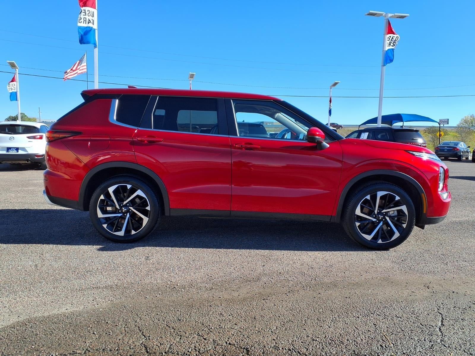 2024 Mitsubishi Outlander SE