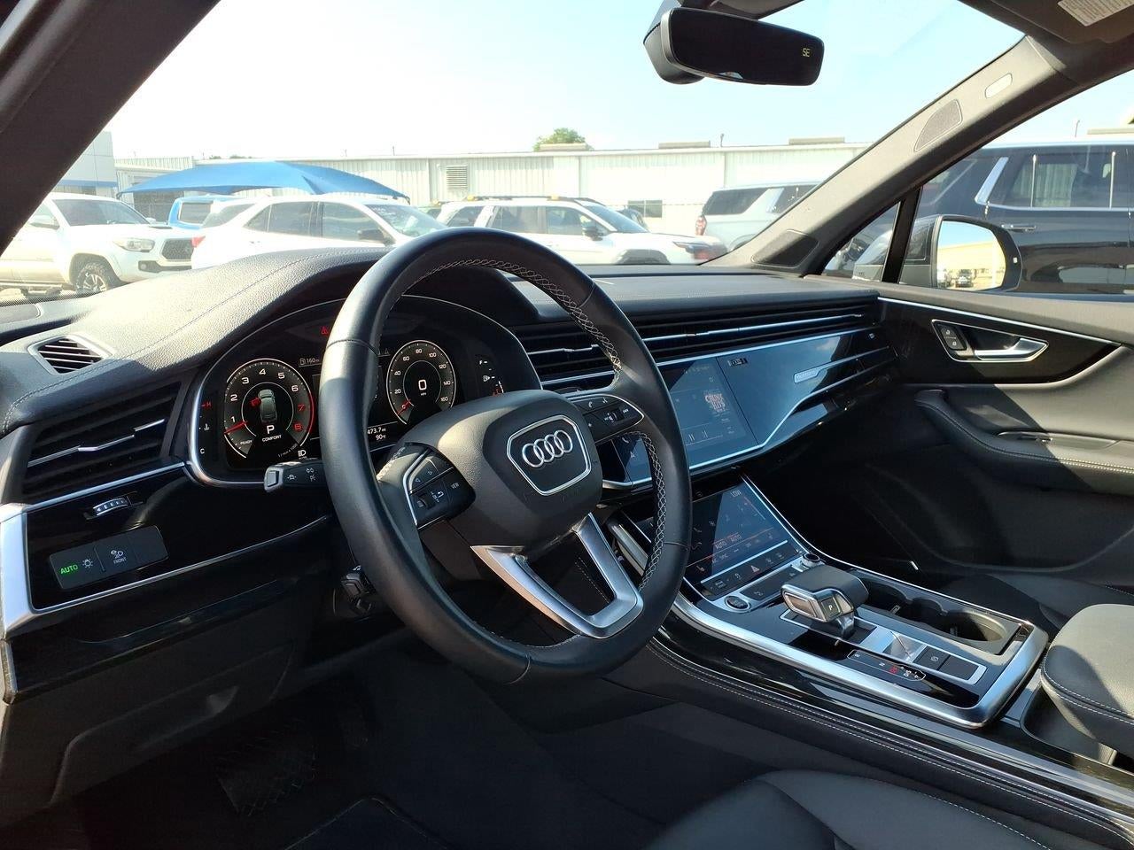 2025 Audi Q7 Premium Plus