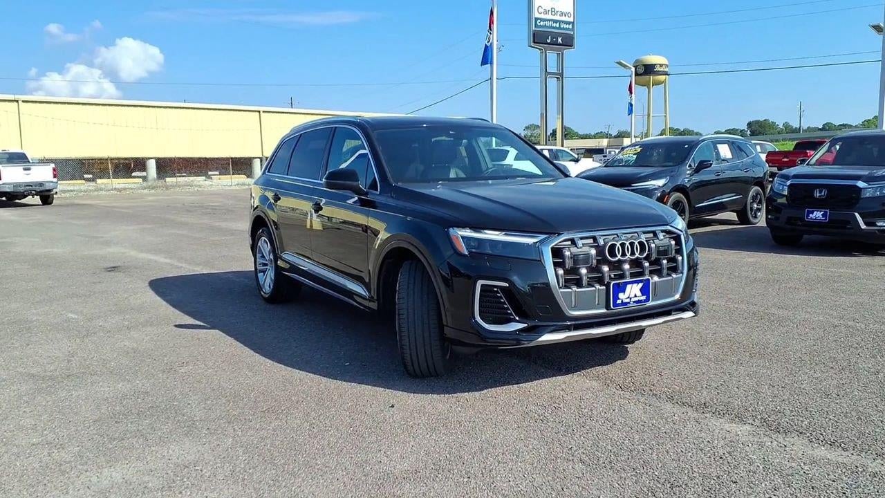 2025 Audi Q7 Premium Plus - Photo 2