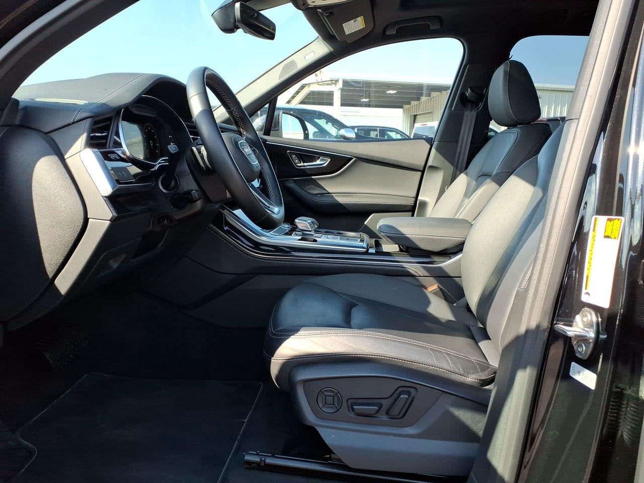2025 Audi Q7 Premium Plus