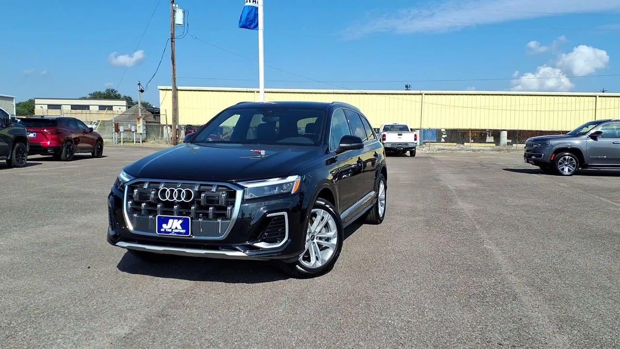 2025 Audi Q7 Premium Plus - Photo 3